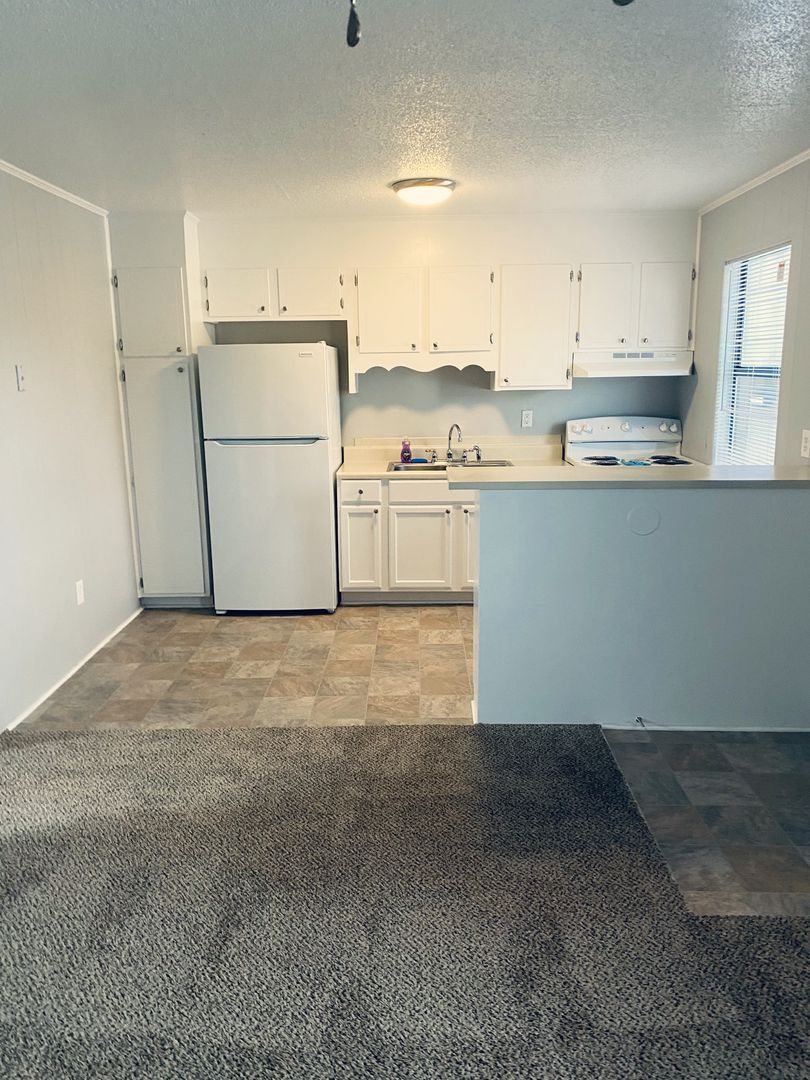 Winston Salem Apartment: 3610 Baden Rd