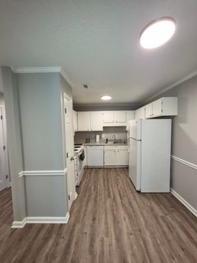 Receive an additional $1000 off on select units!!!! Hurry—limited supply available!