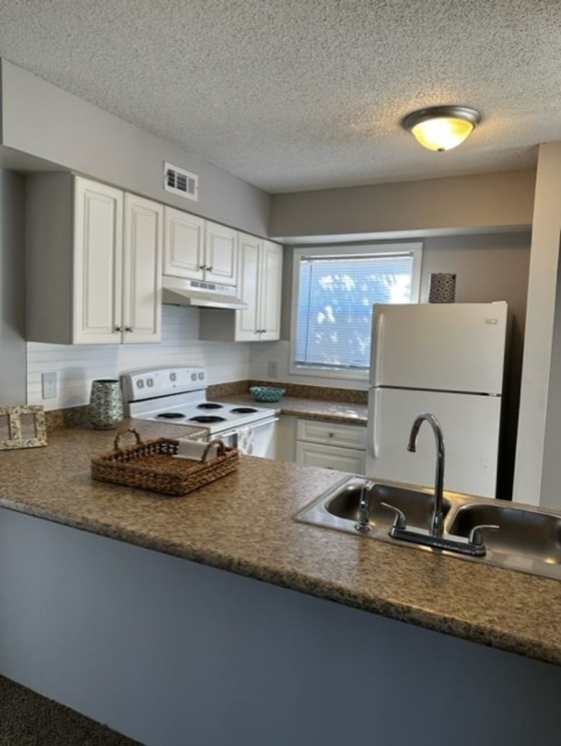 Wilmington Apartment: 1436 Harbour Dr Apt A