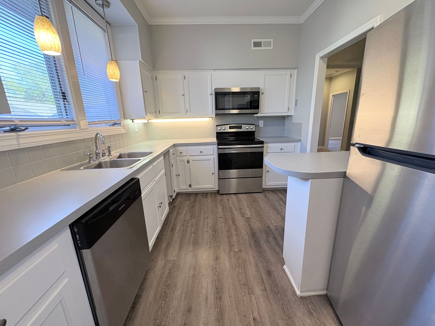 Winston Salem Condo: 208 Forest View Ct