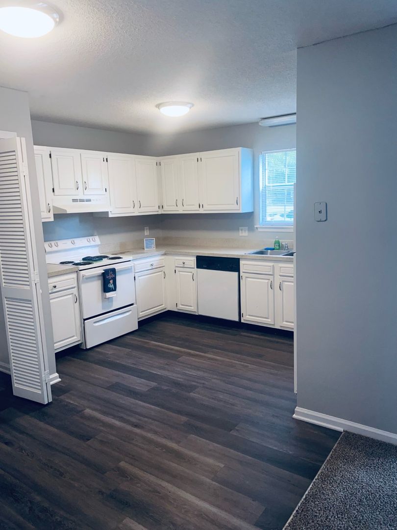 Lewisville Apartment: 1101 Brookway West Dr