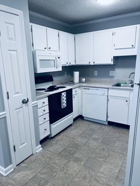 Receive an additional $1000 off on select units!!!! Hurry—limited supply available!