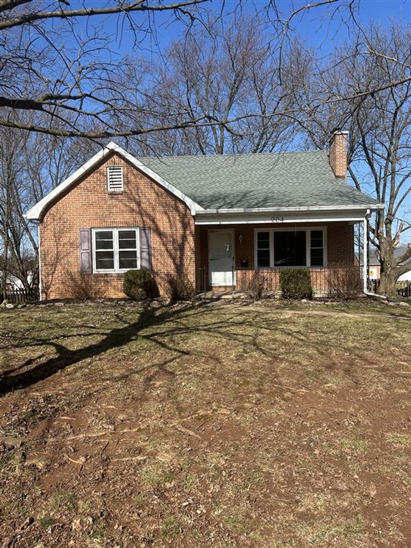 Mount Wolf House: 204 S. 7th Street