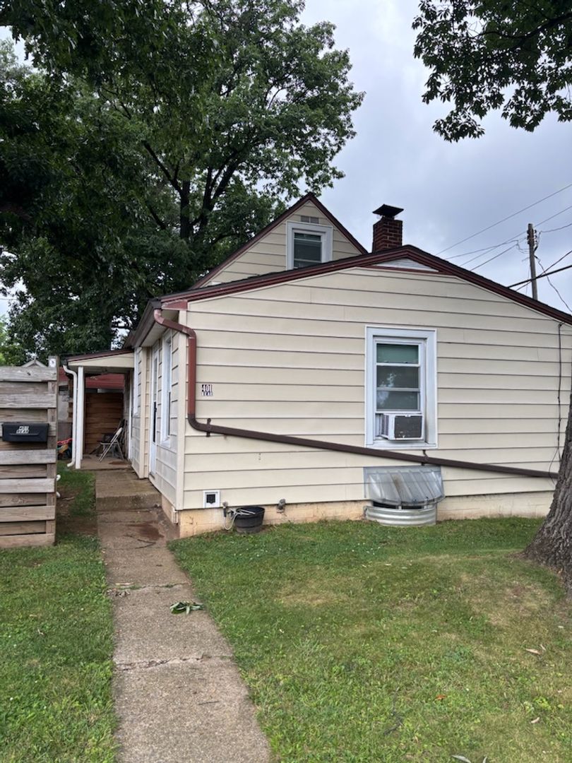 Red Lion House: 401 N. Main Street - Rear -