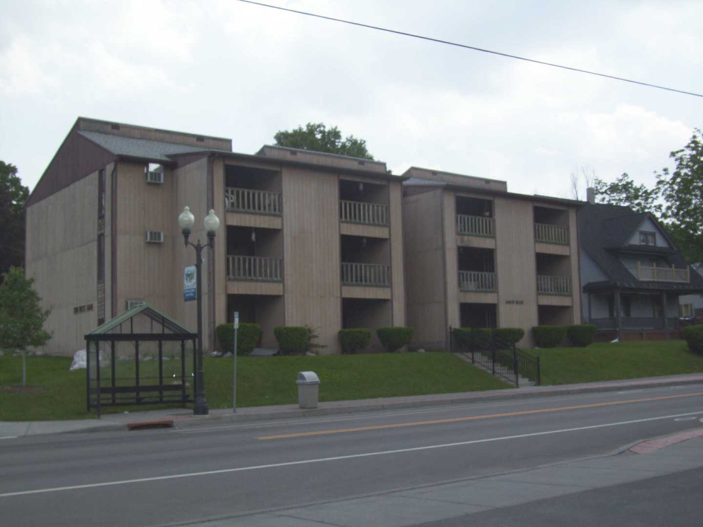 Endicott Apartment: 300 W. Main St.