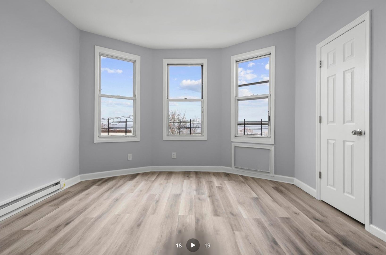 Yonkers Apartment: 32 Van Cortland Park Avenue