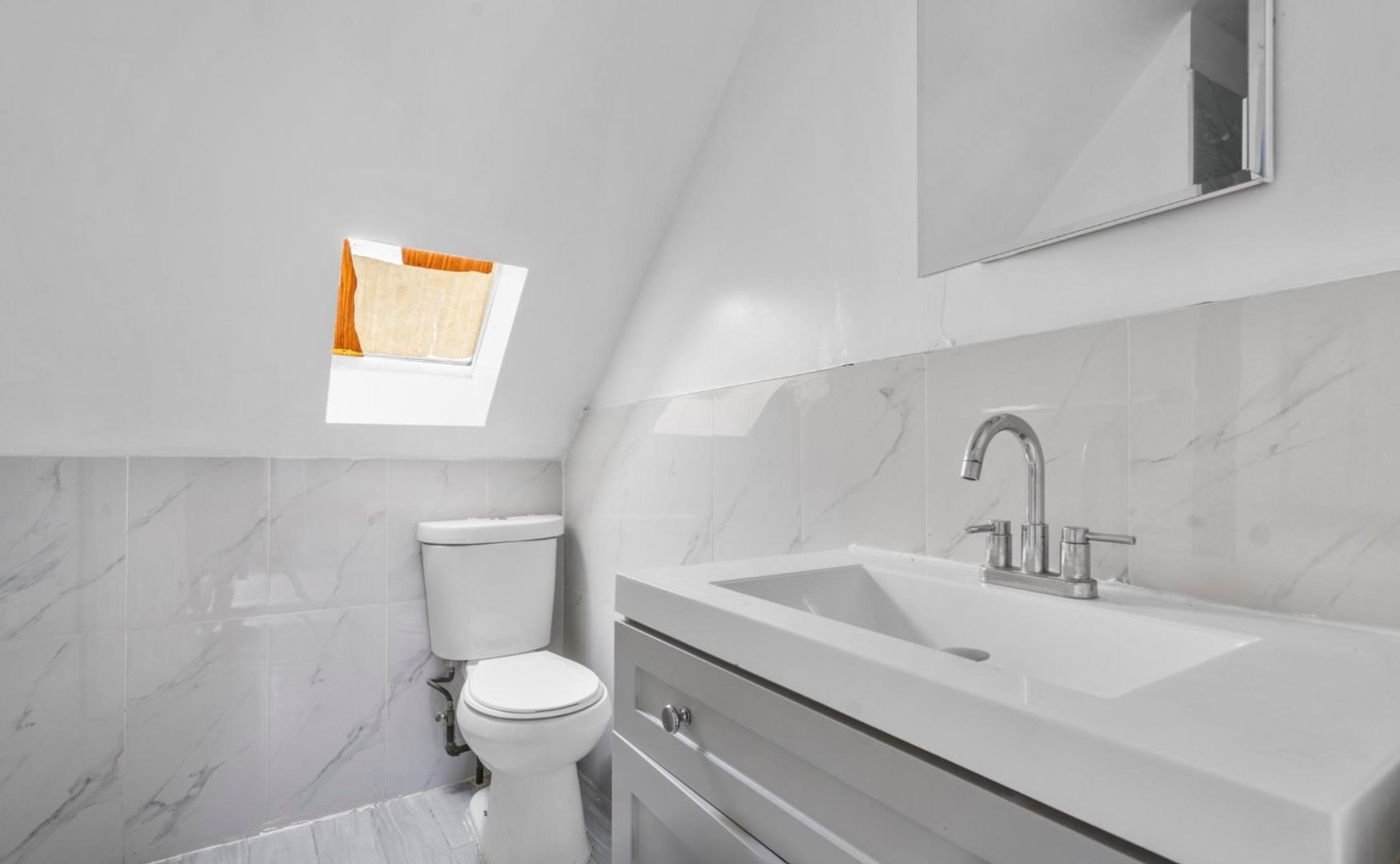 Yonkers Apartment: 104 Buena Vista Ave