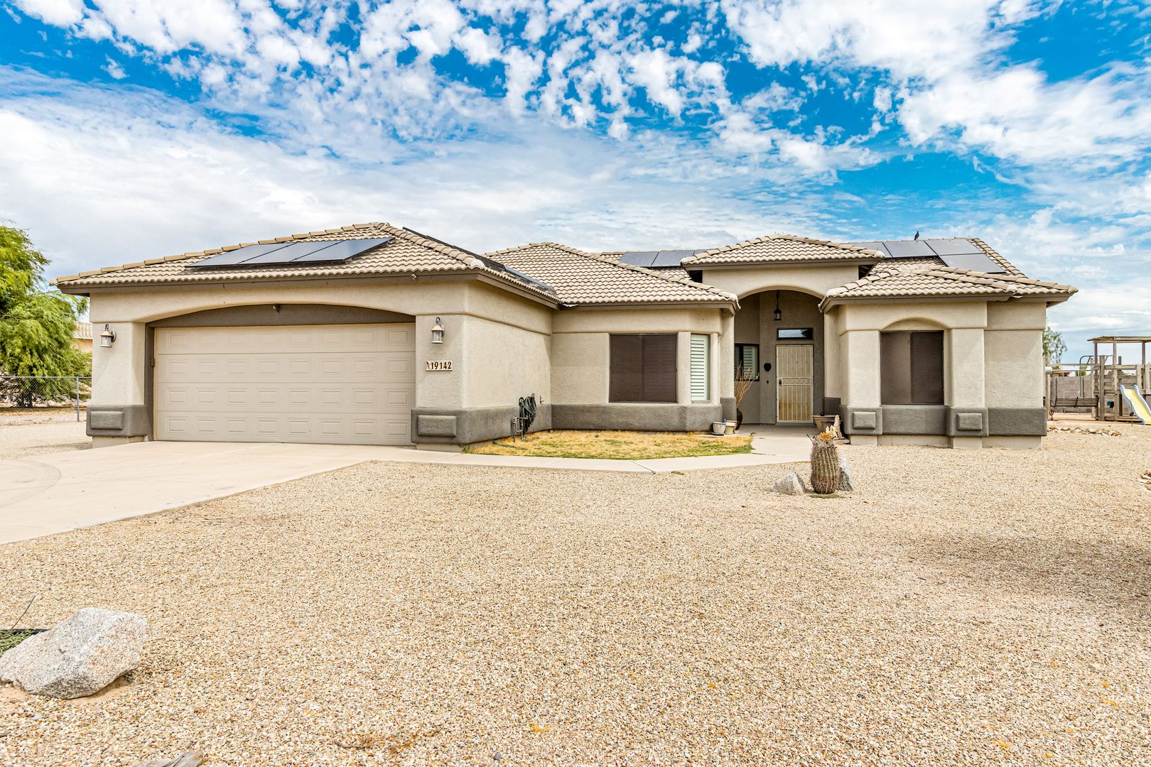 Casa Grande House: 19142 W Val Vista Blvd