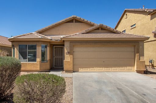 Beautiful home with Solar Panels in Maricopa! – photo 1