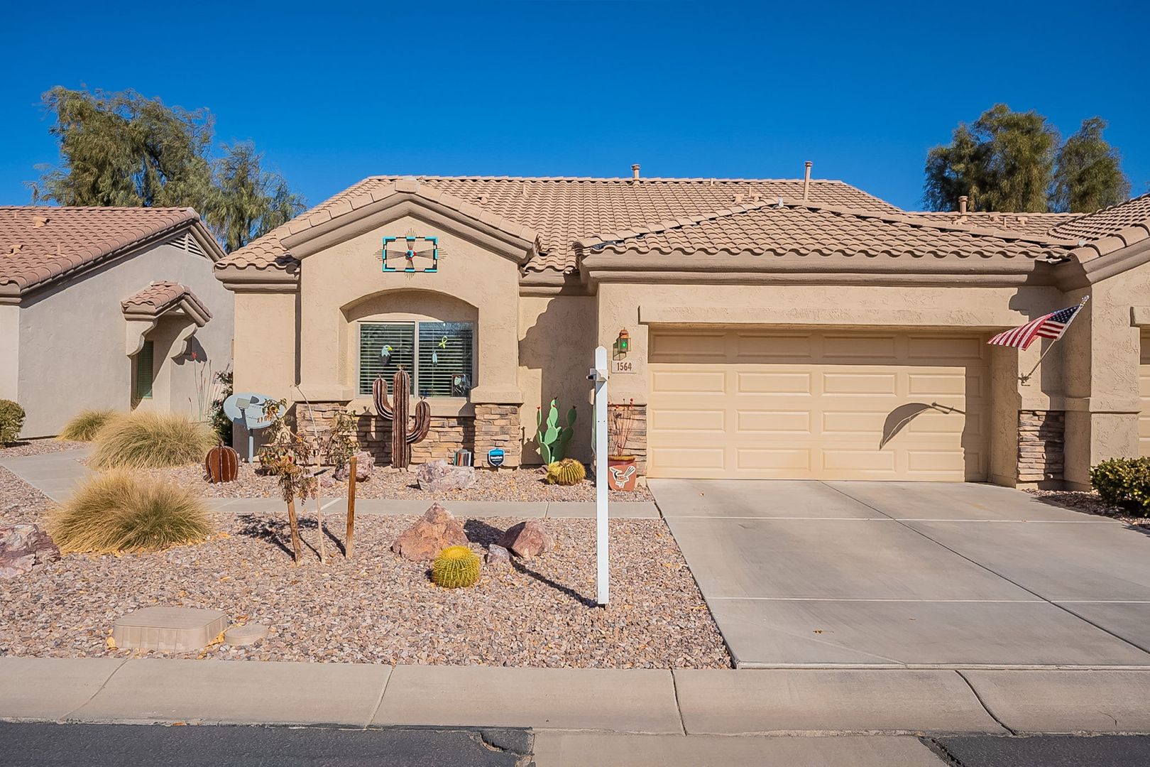 Casa Grande House: 1564 E Melrose Dr