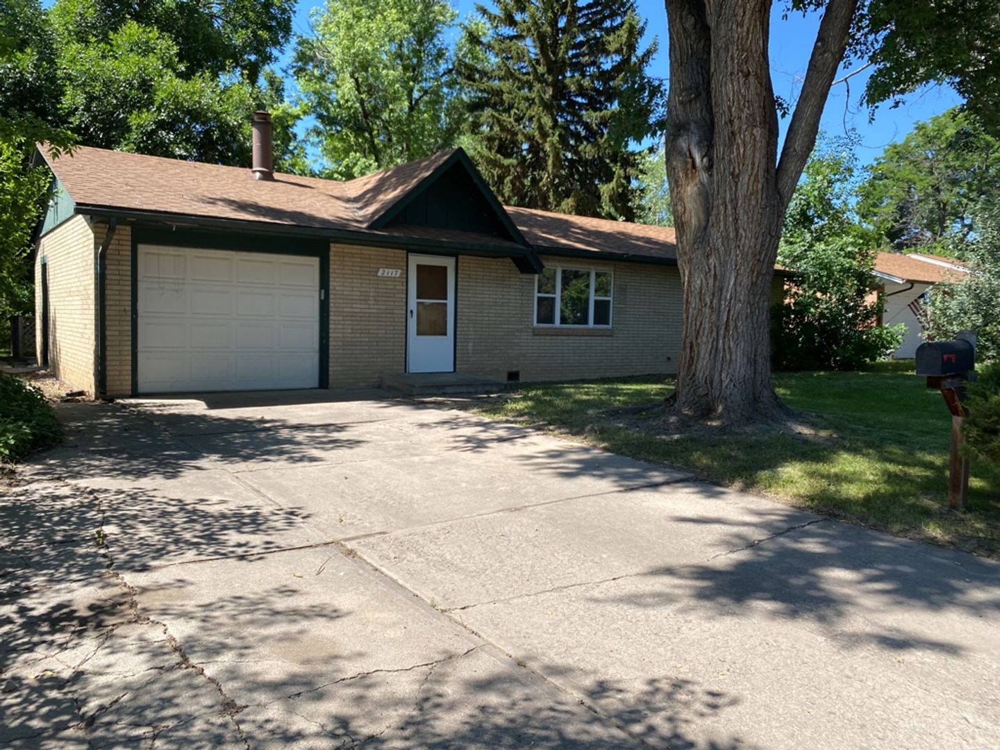 Fort Collins House: 2117 Clearview Ave