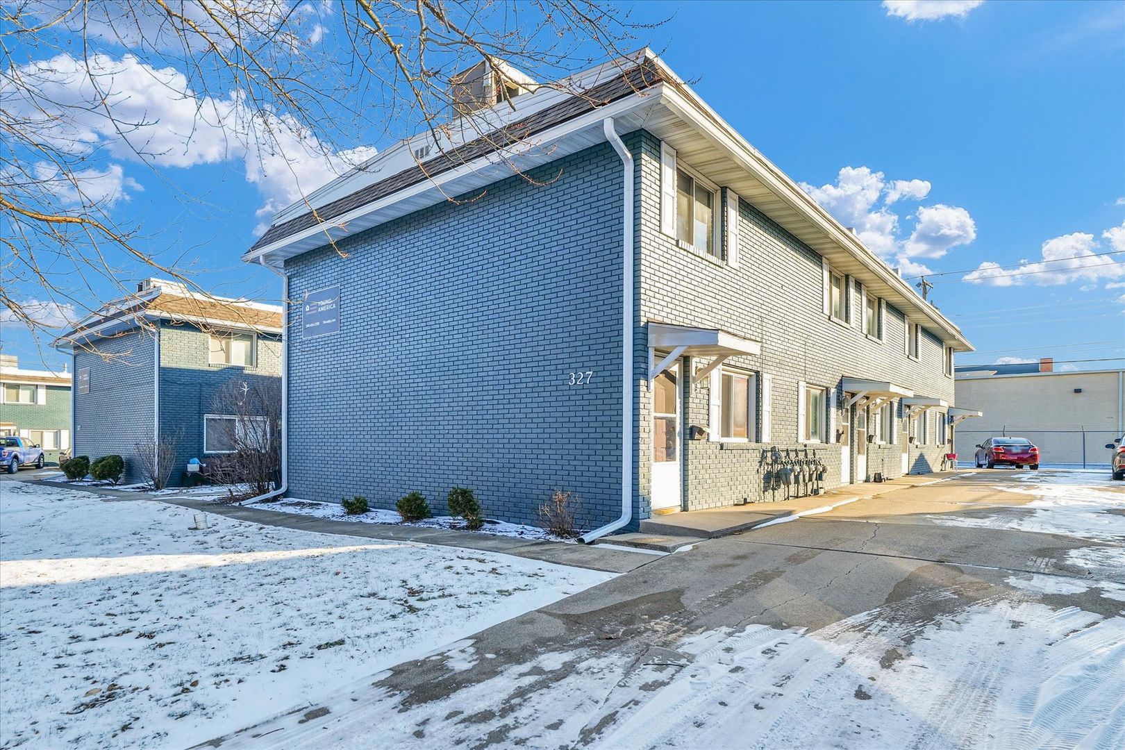 Bloomington Apartment: 327 Riley Drive