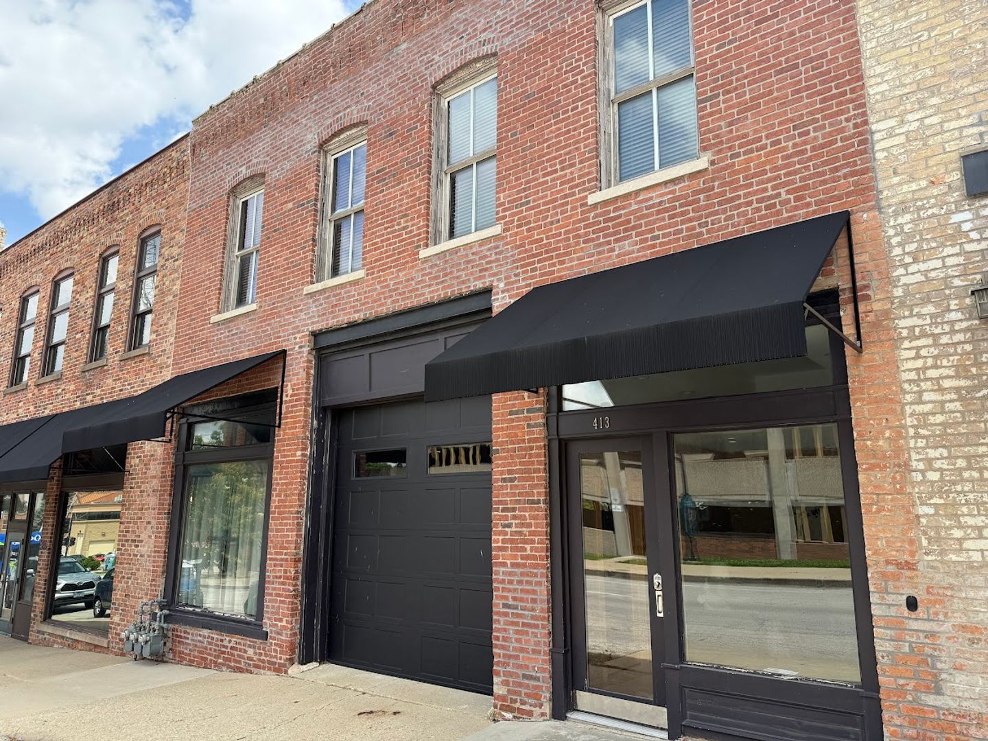 Bloomington Apartment: 413 N. Center