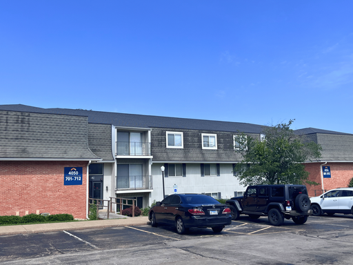 Spacious 1BR Apartment with Resort-Style Amenities – photo 1