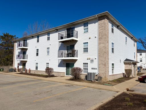 Bright & Modern 2BR with New Flooring & Sleek White Cabinetry. – photo 1