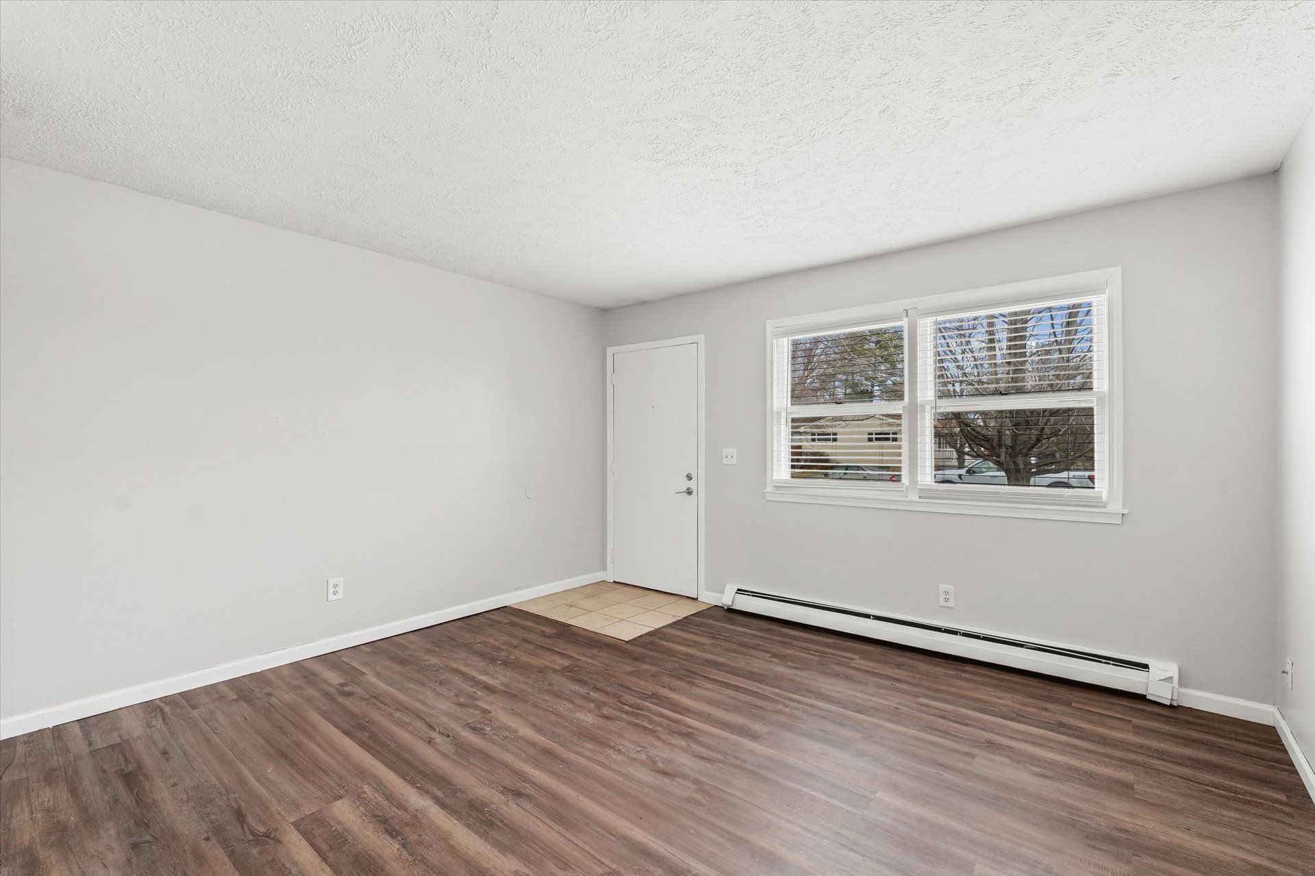 Bloomington Apartment: 339 Riley Dr