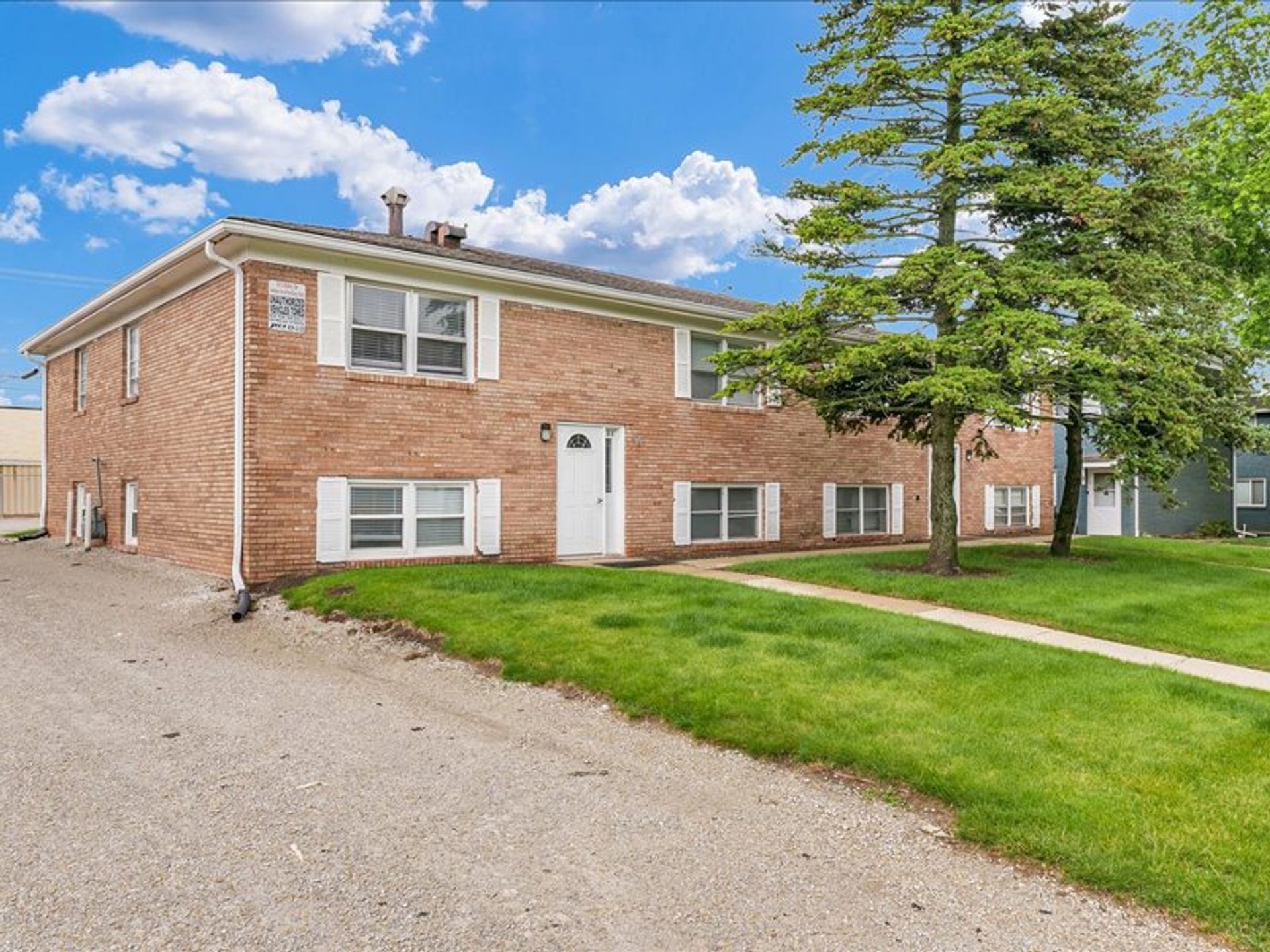 Bloomington Apartment: 333 Riley Drive