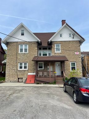 209 Park Ave, Rm 1