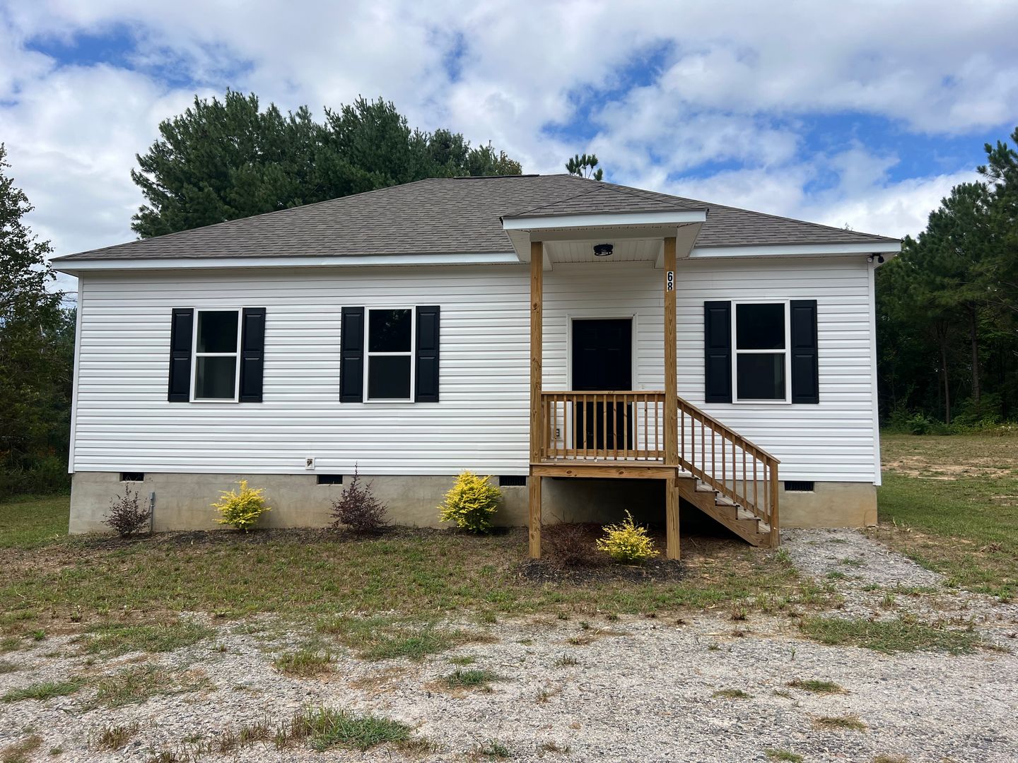 Henderson House: 68 S Grace Way