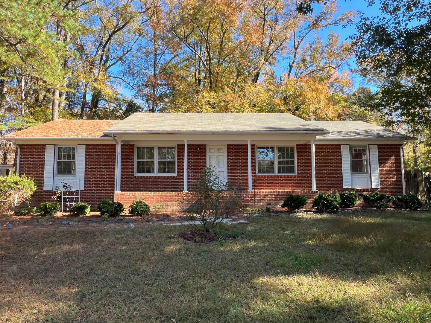 Henderson House: 155 Dorsey Pl