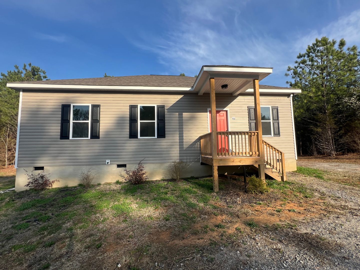 Henderson House: 48 S Grace Way LN.