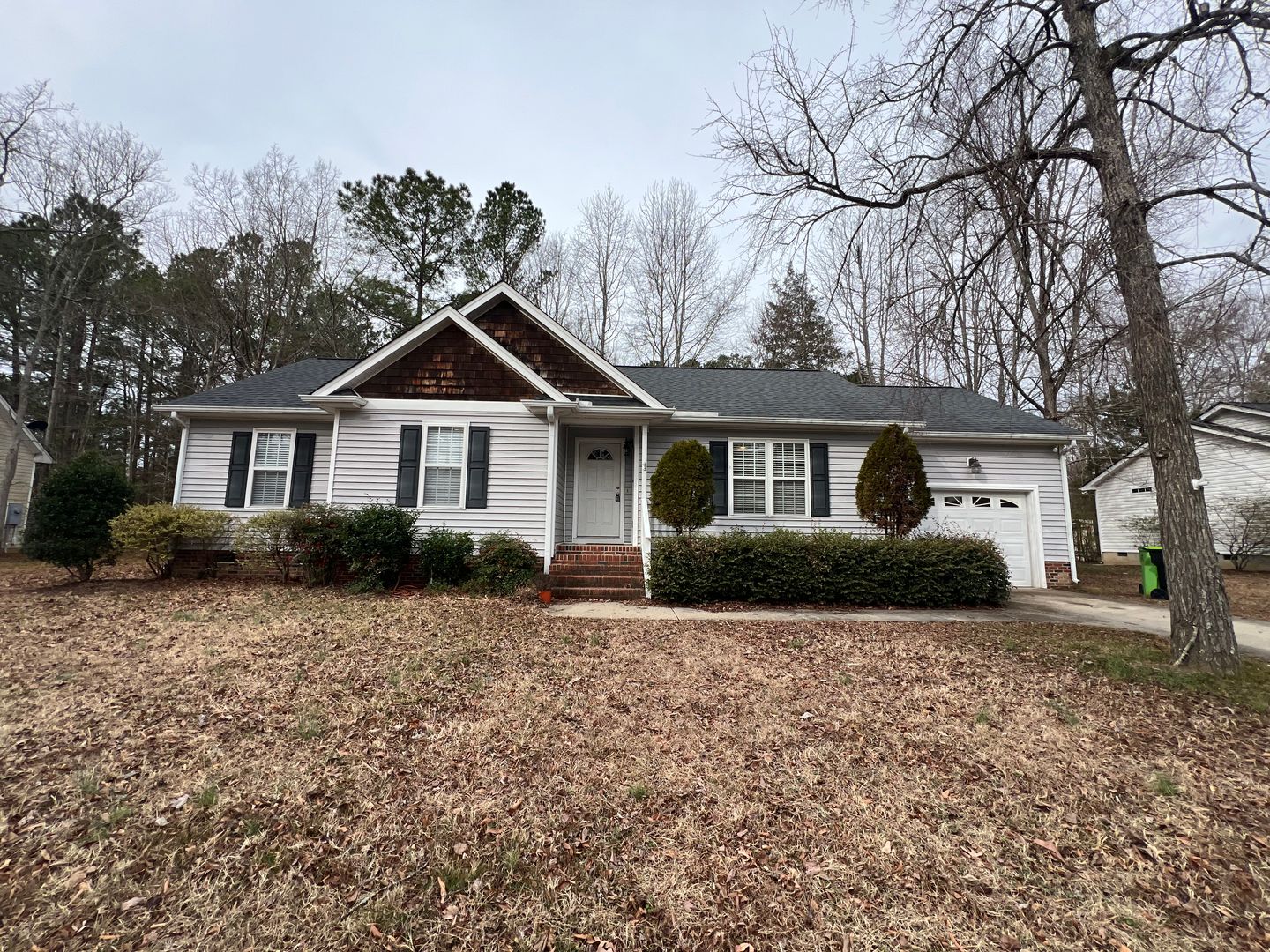Creedmoor House: 703 Ascot Dr