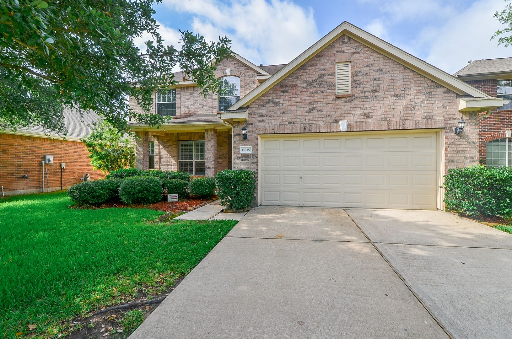 Sugar Land House: 15119 Newfield Bridge ln