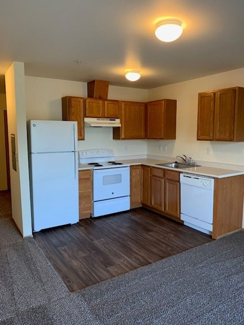 Bellingham Apartment: 3955 Primrose Lane