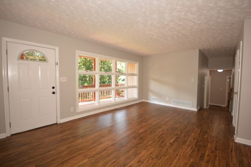 3 Bedroom Rental – 1864 Flintwood Dr Se, Atlanta, GA 30316-4146