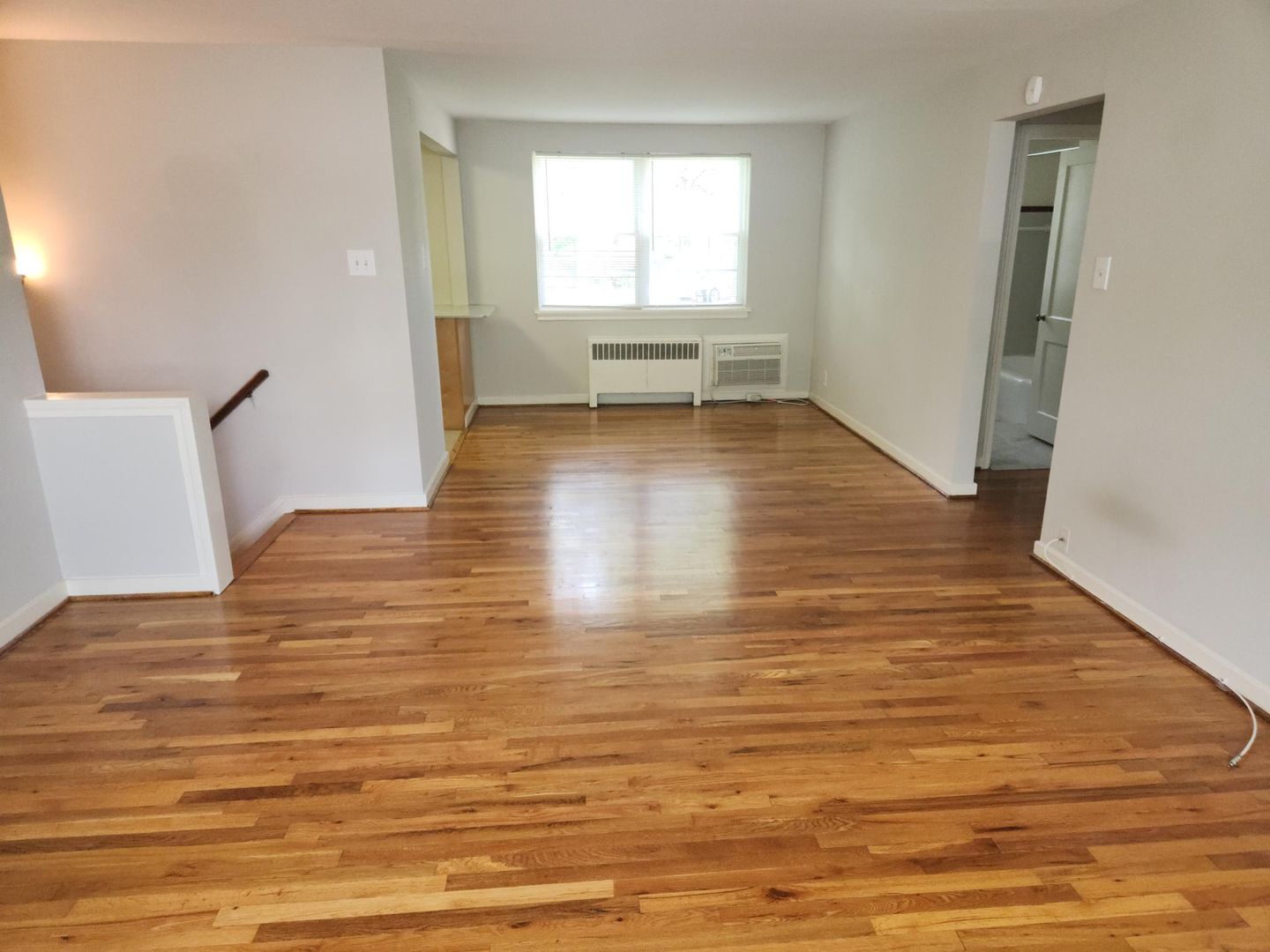 Wynnewood Apartment: 250 E. Wynnewood Road