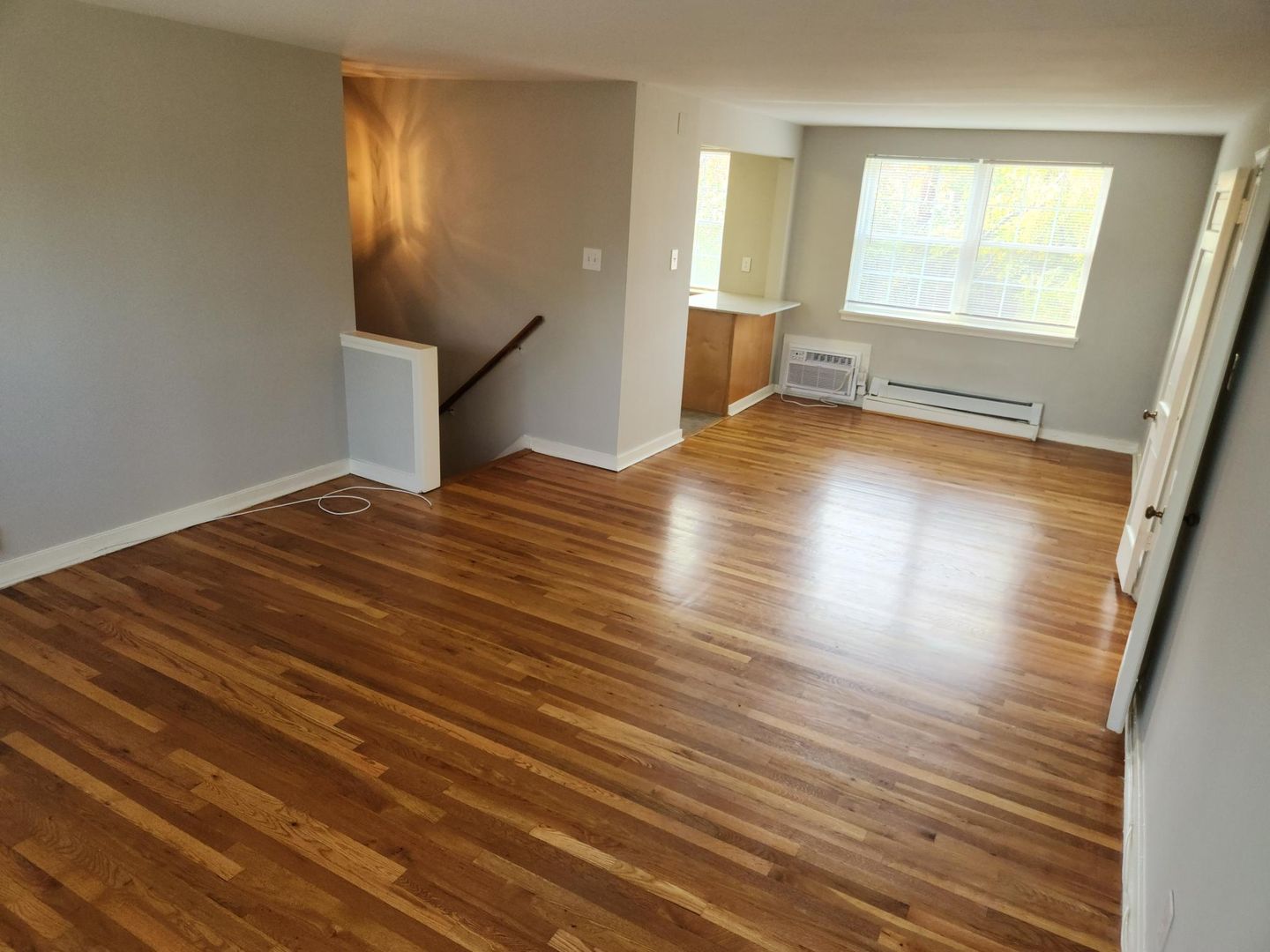 Wynnewood Apartment: 250 E. Wynnewood Road