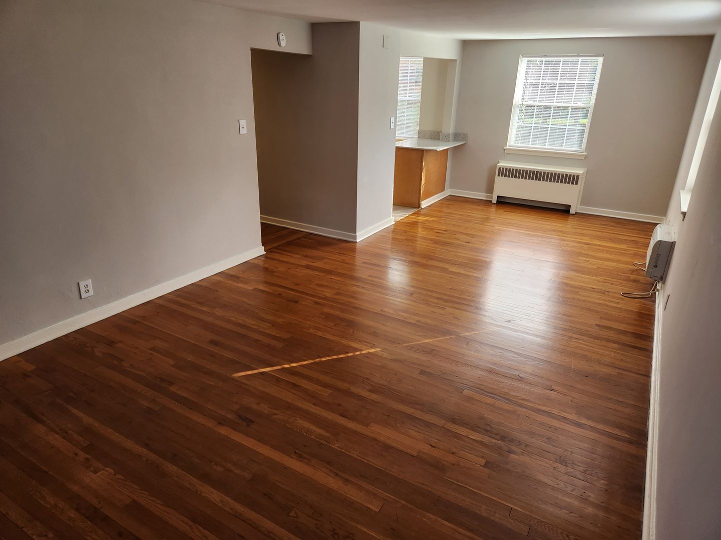 Wynnewood Apartment: 250 E. Wynnewood Road