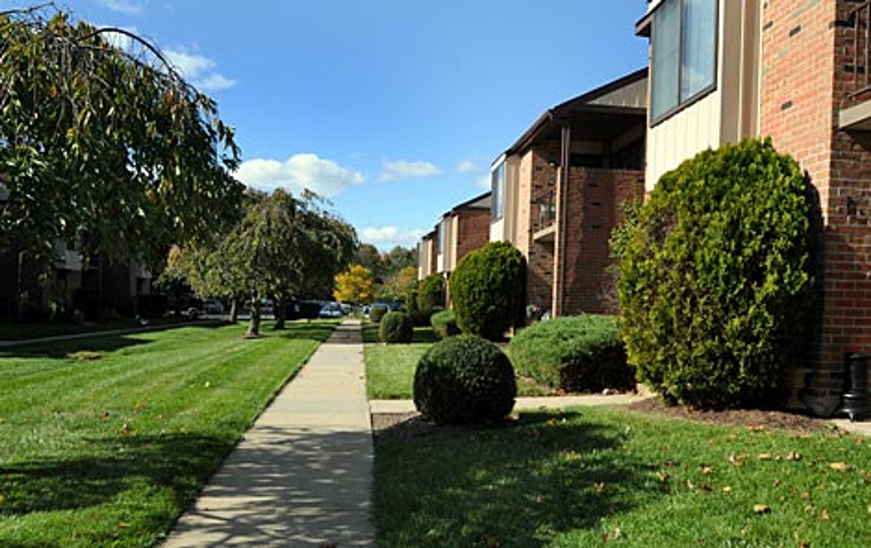 The Metropolitan Tareyton Estates 16 of 16