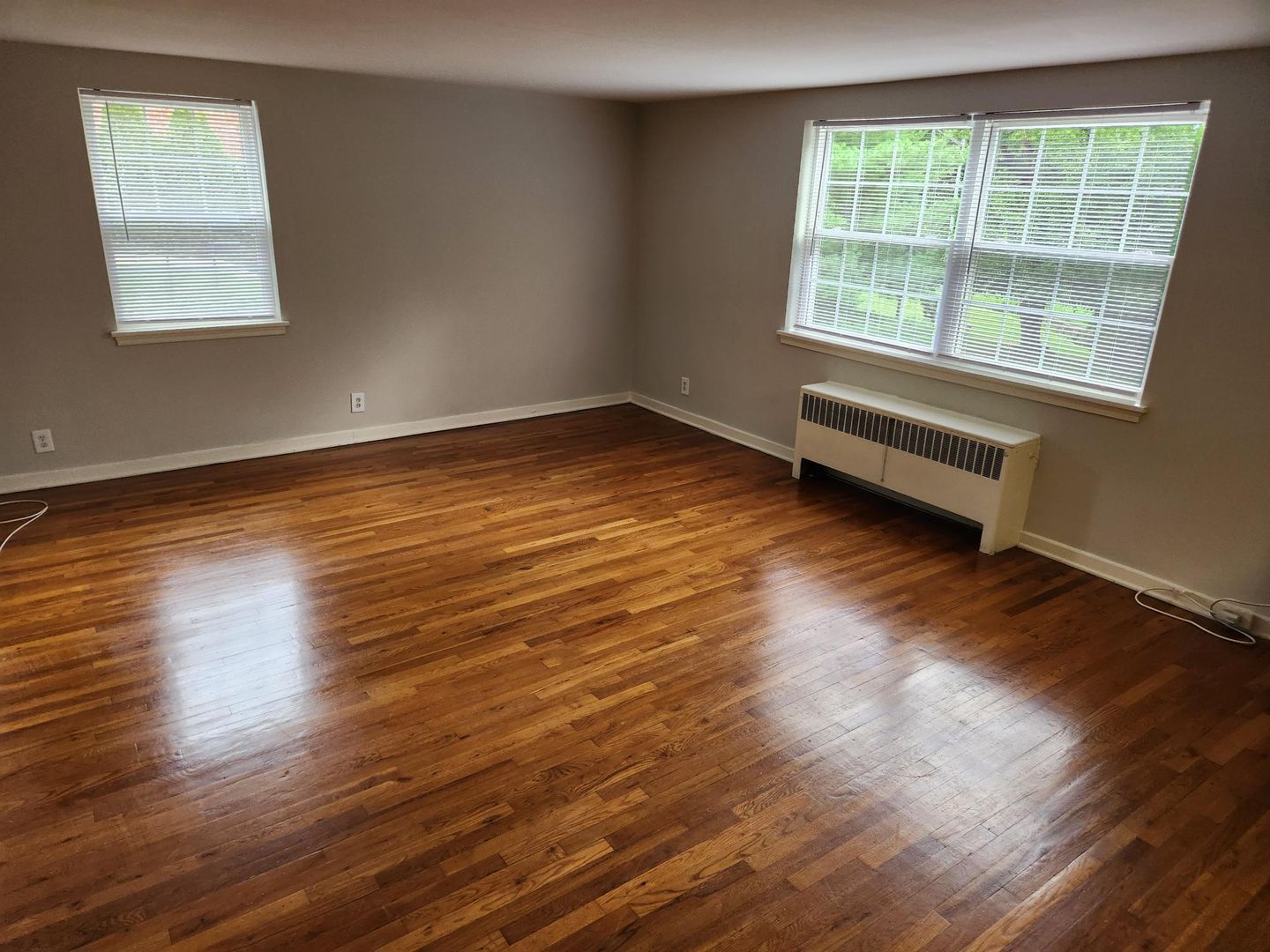 Wynnewood Apartment: 250 E. Wynnewood Road