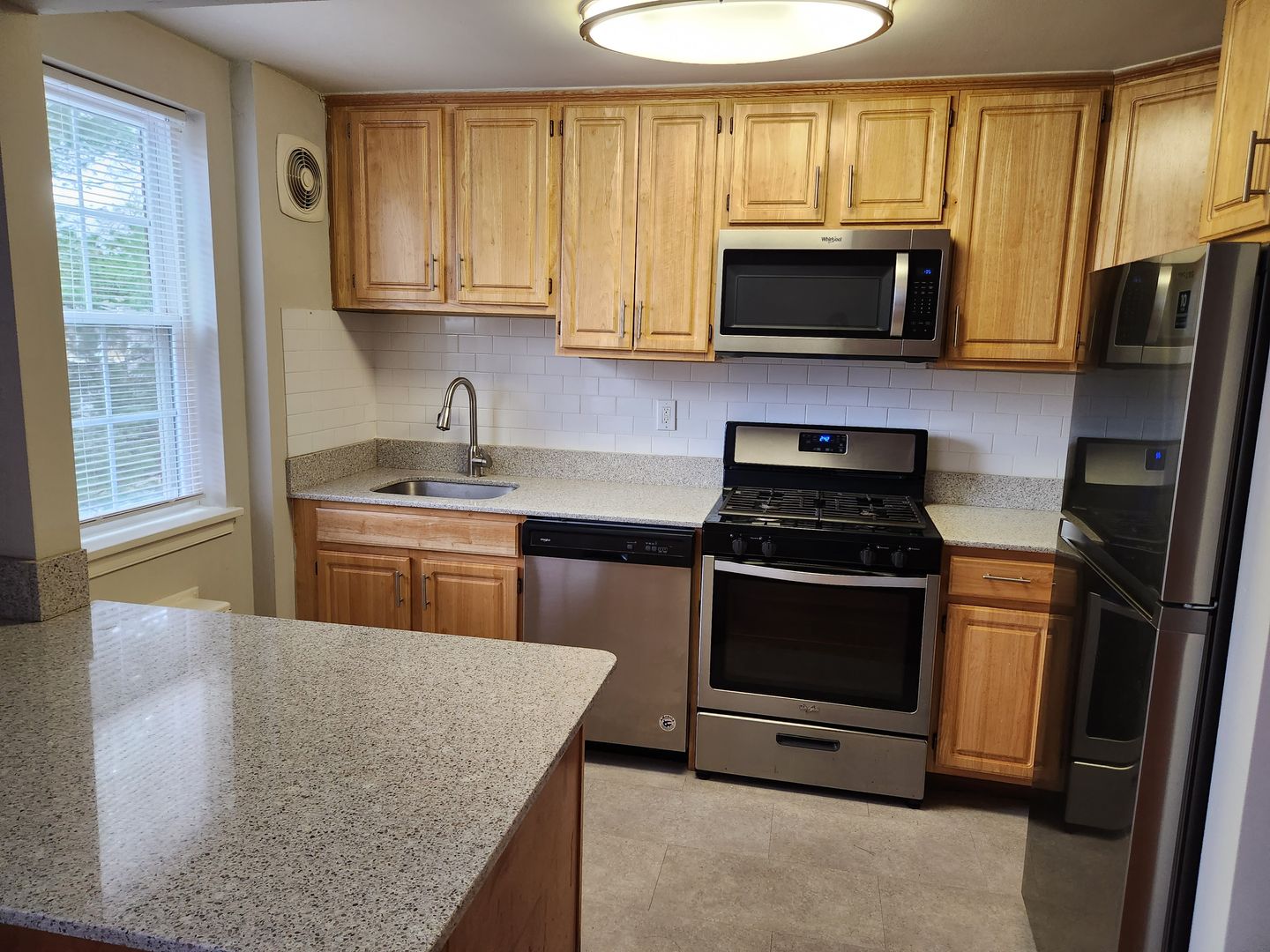 Wynnewood Apartment: 250 E. Wynnewood Road