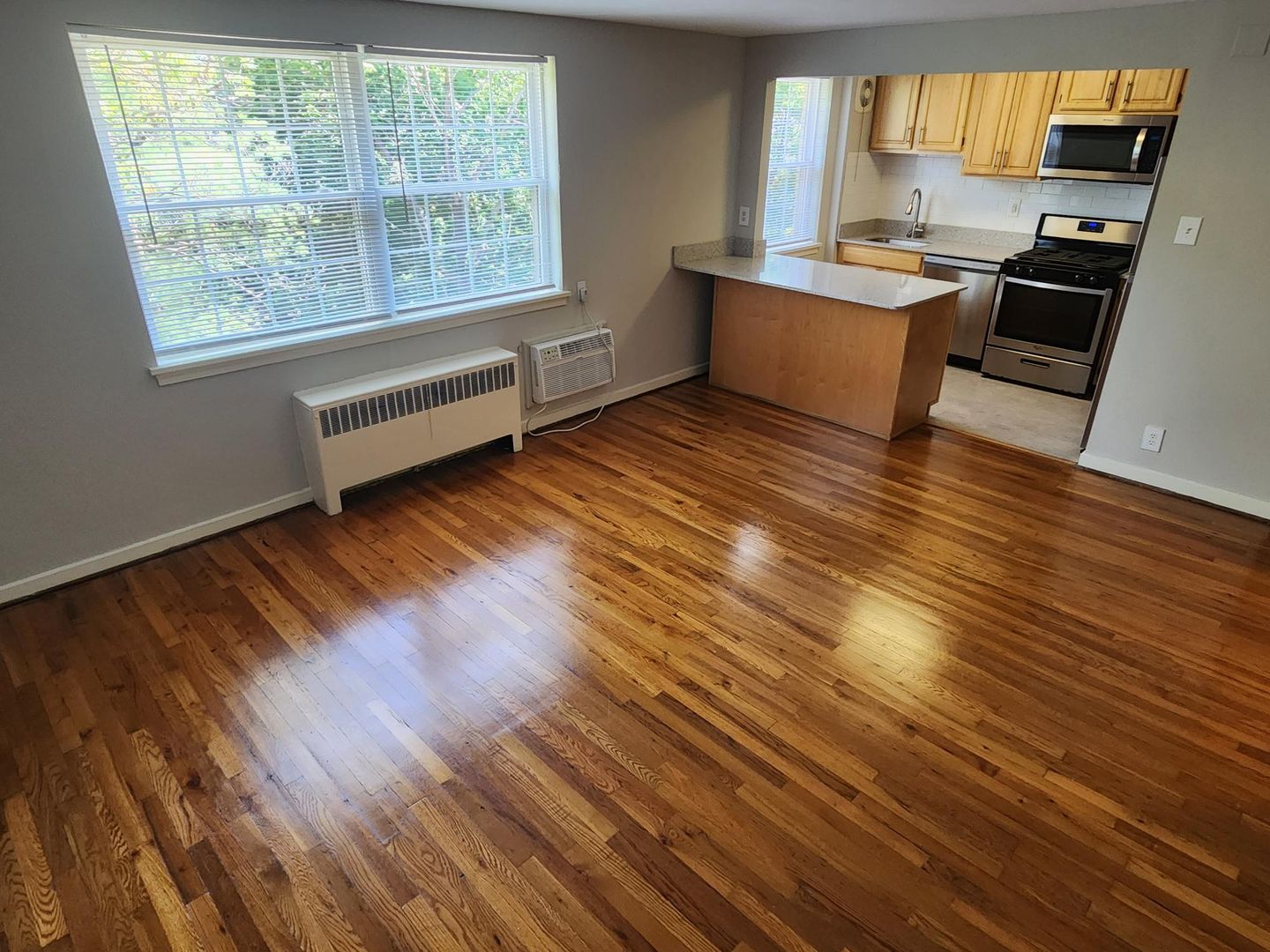 Wynnewood Apartment: 250 E. Wynnewood Road