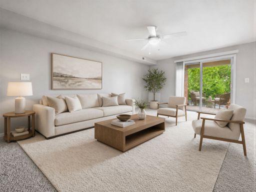 Spacious Two-Bedroom with Private Patio: The Quinn – photo 1
