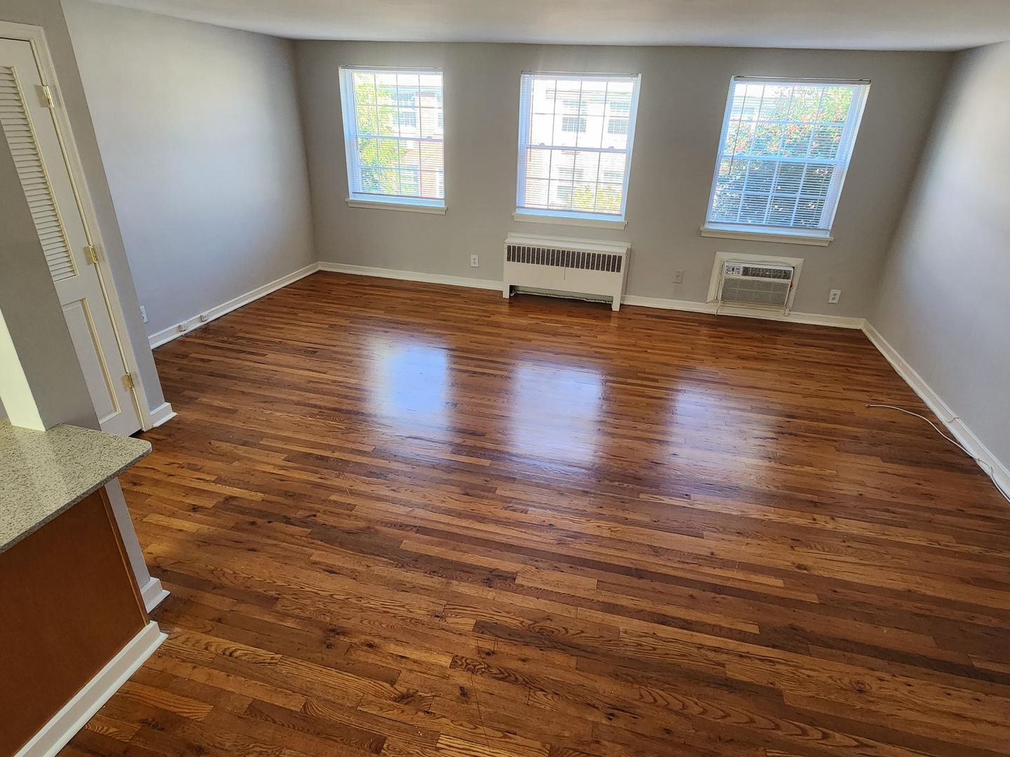 Wynnewood Apartment: 250 E. Wynnewood Road