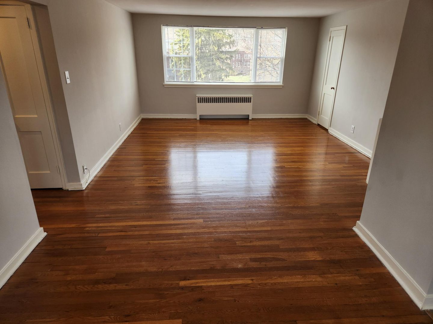 Wynnewood Apartment: 250 E. Wynnewood Road