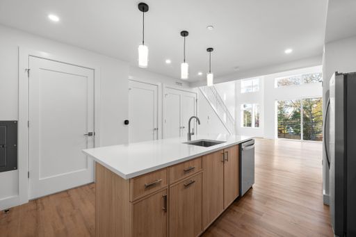 Boutique Main Line Loft with Quartz Kitchen + Hardwood Floors – photo 1