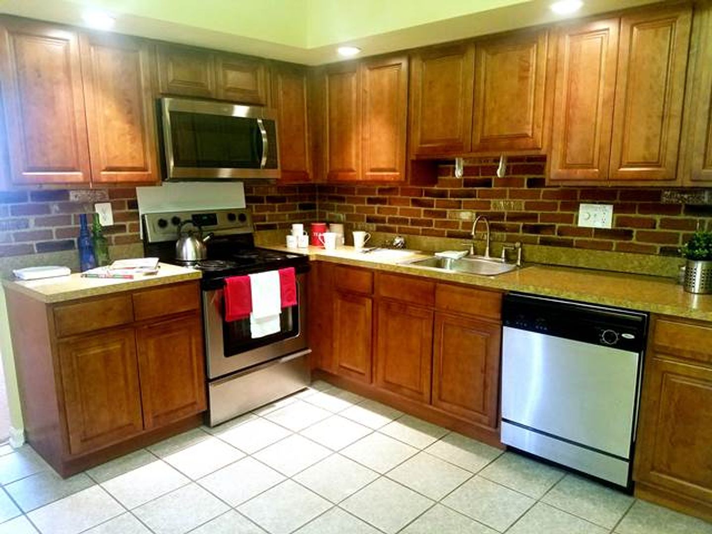 West Chester Apartment: 812 Goshen Road