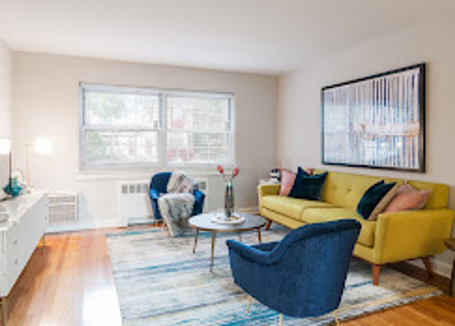 Collingswood Apartment: 213 Garfield Avenue