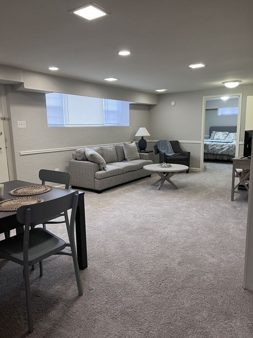 Bala Cynwyd Apartment: 118 Montgomery Avenue