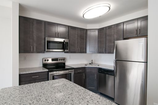 One Bedroom Apartment – photo 1
