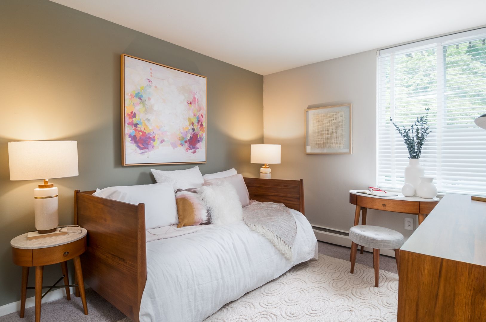 Philadelphia Apartment: 7841 Ridge Avenue