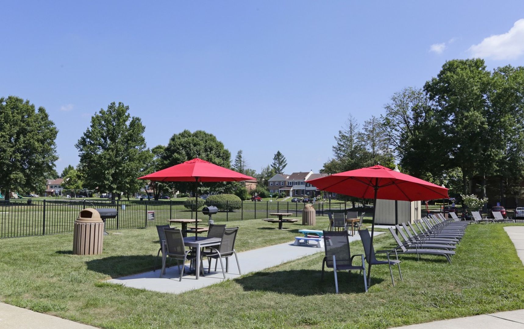 Grill area at The Metropolitan Tareyton Estates (1 of 2)