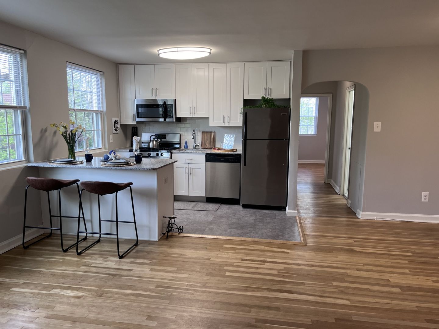 Bala Cynwyd Apartment: 118 Montgomery Avenue