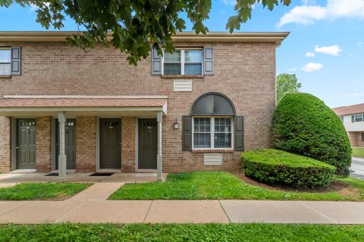 Brandywine Townhome | 2 Bedroom, 1.5 Bath – photo 1