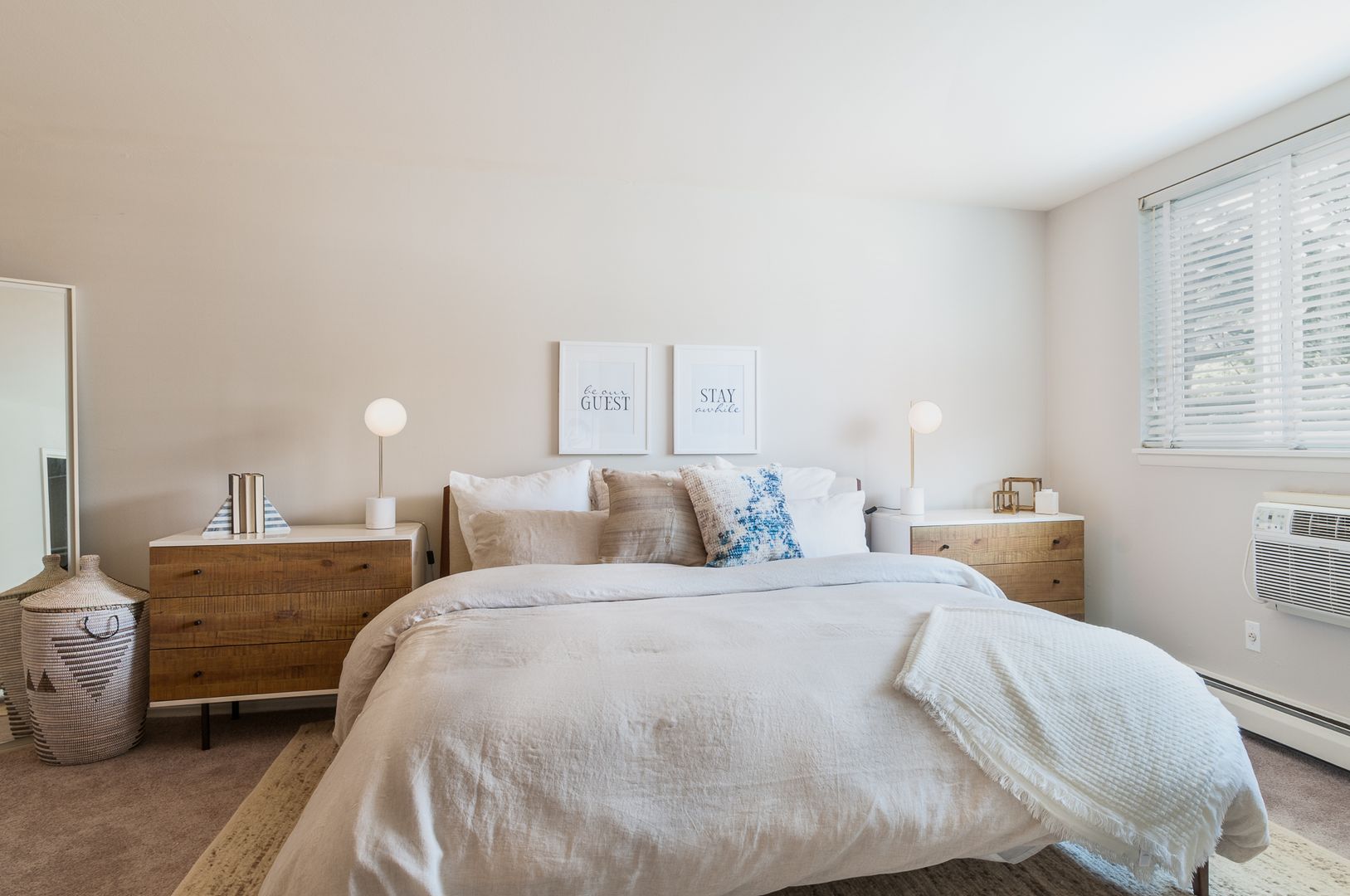Philadelphia Apartment: 450 Domino Lane