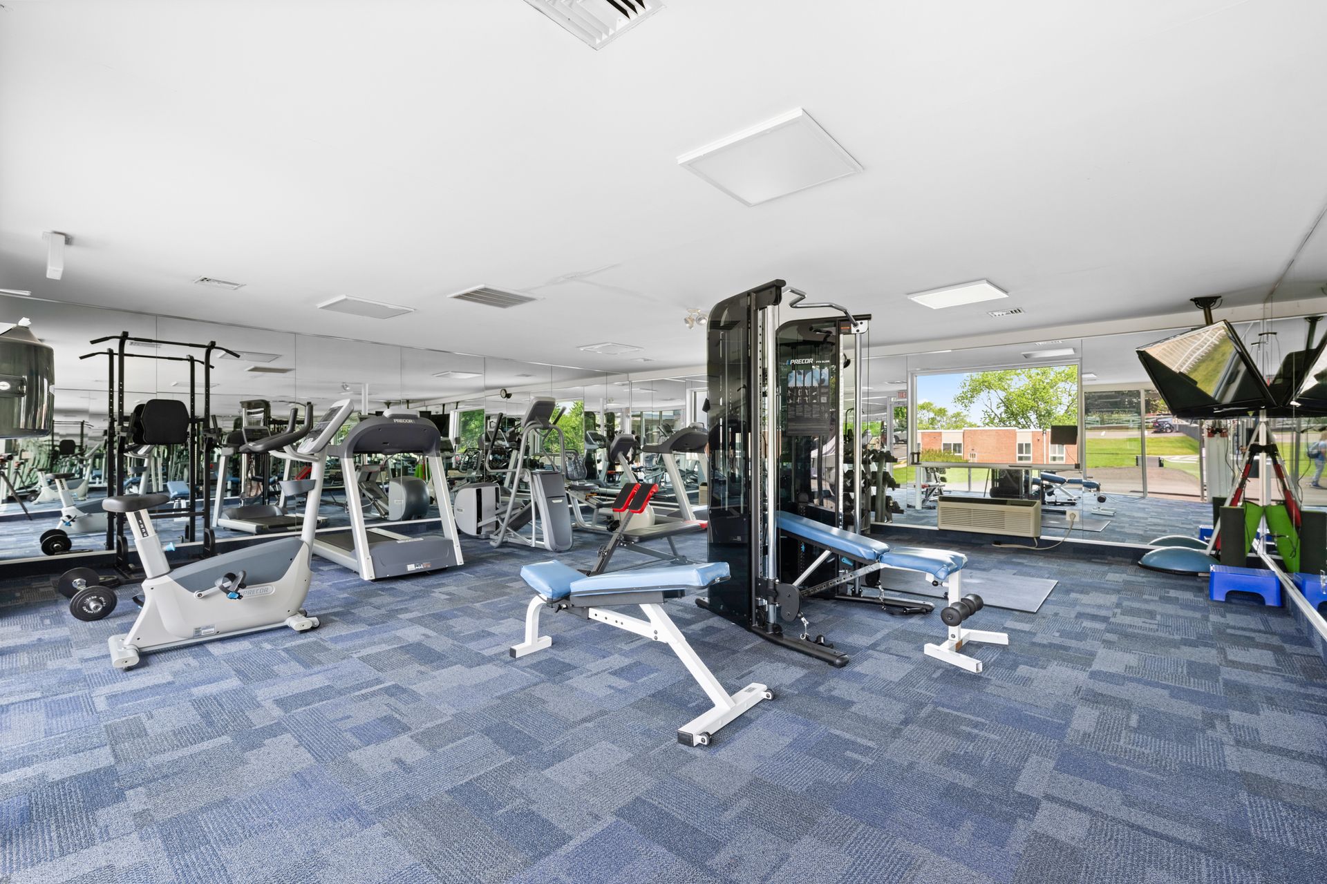 Gym at The Metropolitan (3 of 6)